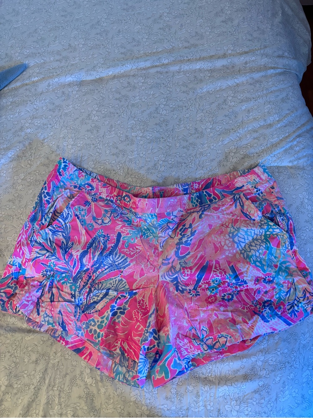 Lilly Pulitzer Pink Blue Tropical Print Shorts size XL